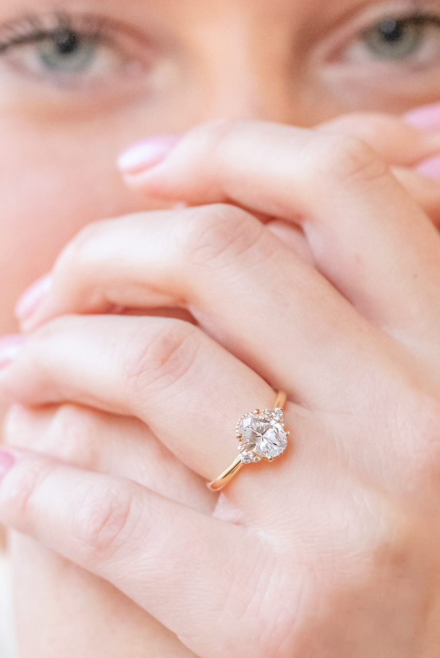 1.33CT Oval Cluster Moissanite Diamond Solitaire Engagement Ring In Solid Gold