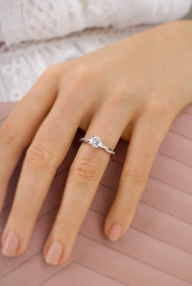0-80-ct-round-shaped-moissanite-solitaire-twisted-style-engagement-ring-1