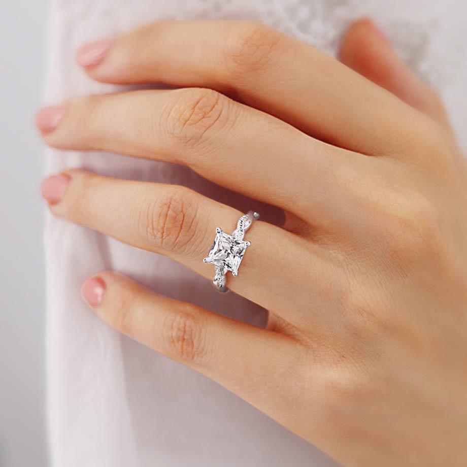princess-shaped-moissanite-solitaire-twisted-style-engagement-ring
