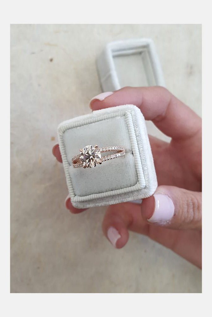 Round Brilliant Cut Ring
