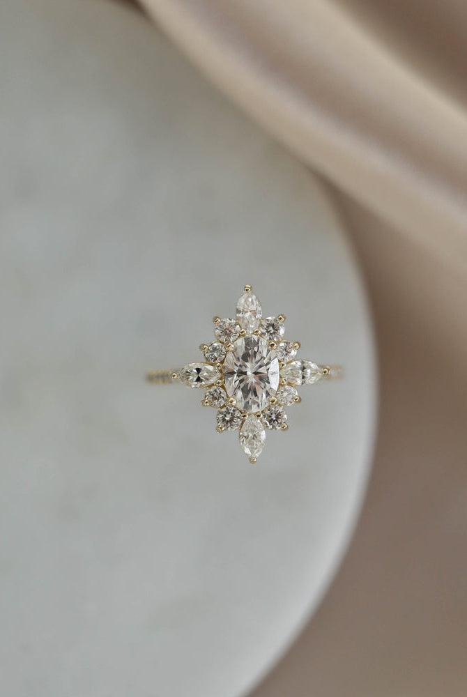 Oval Cut Moissanite Ring