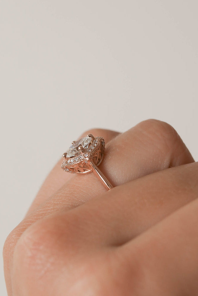 Vintage Moissanite Engagement Ring