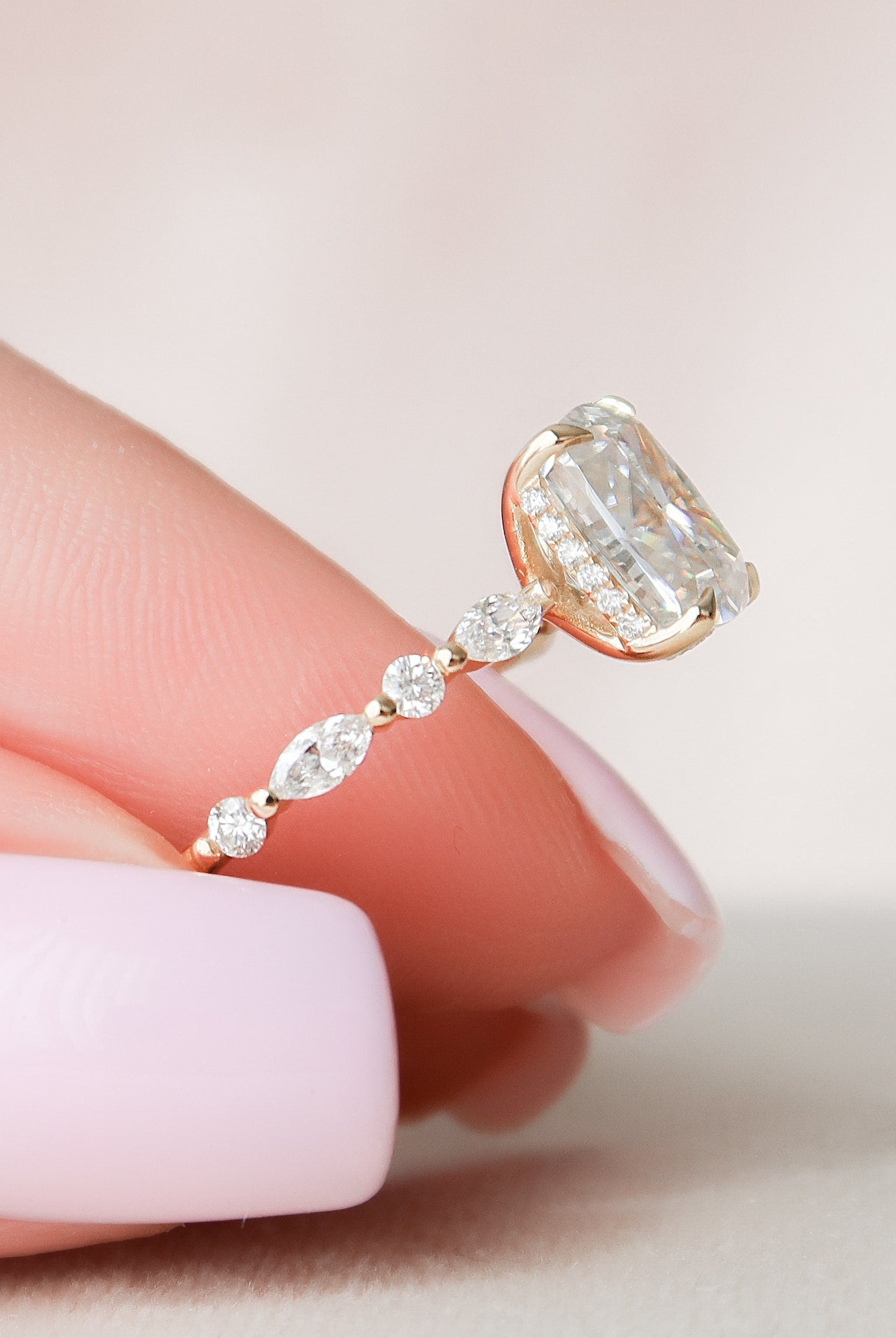 2.50CT Moissanite Engagement Ring