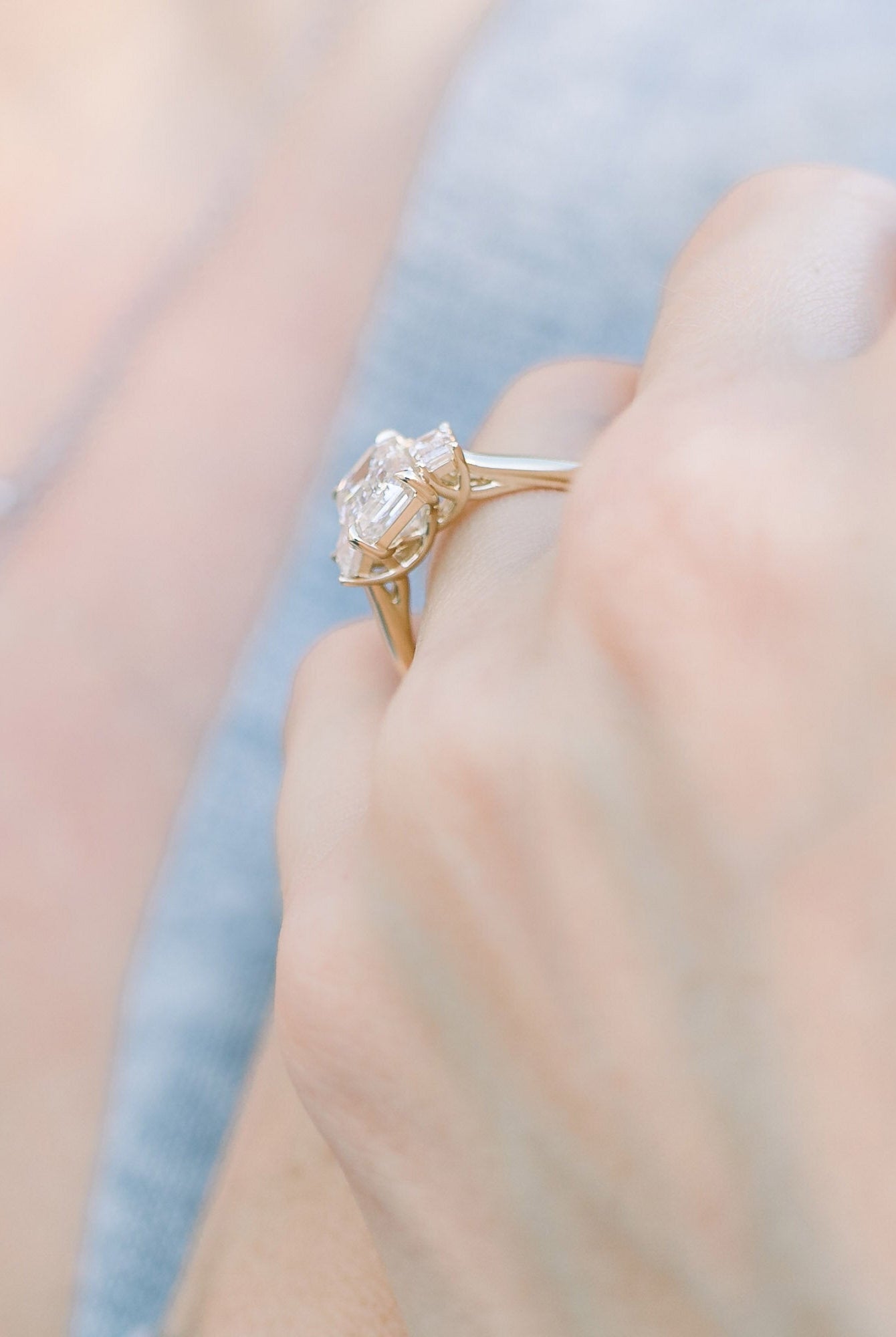 2.0CT Moissanite Ring