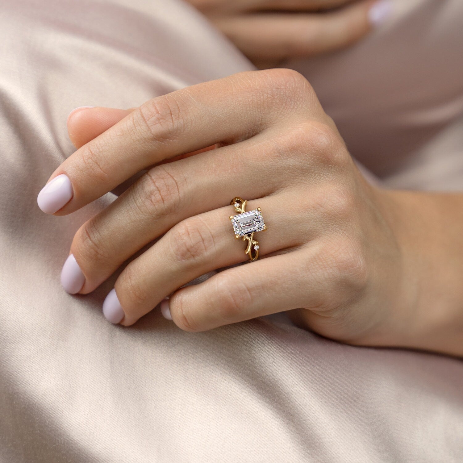 2 Carat Emerald Moissanite Ring