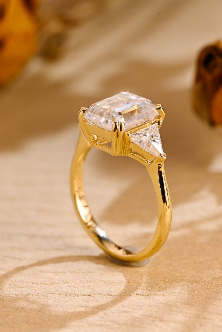 Moissanite Diamond Engagement Ring