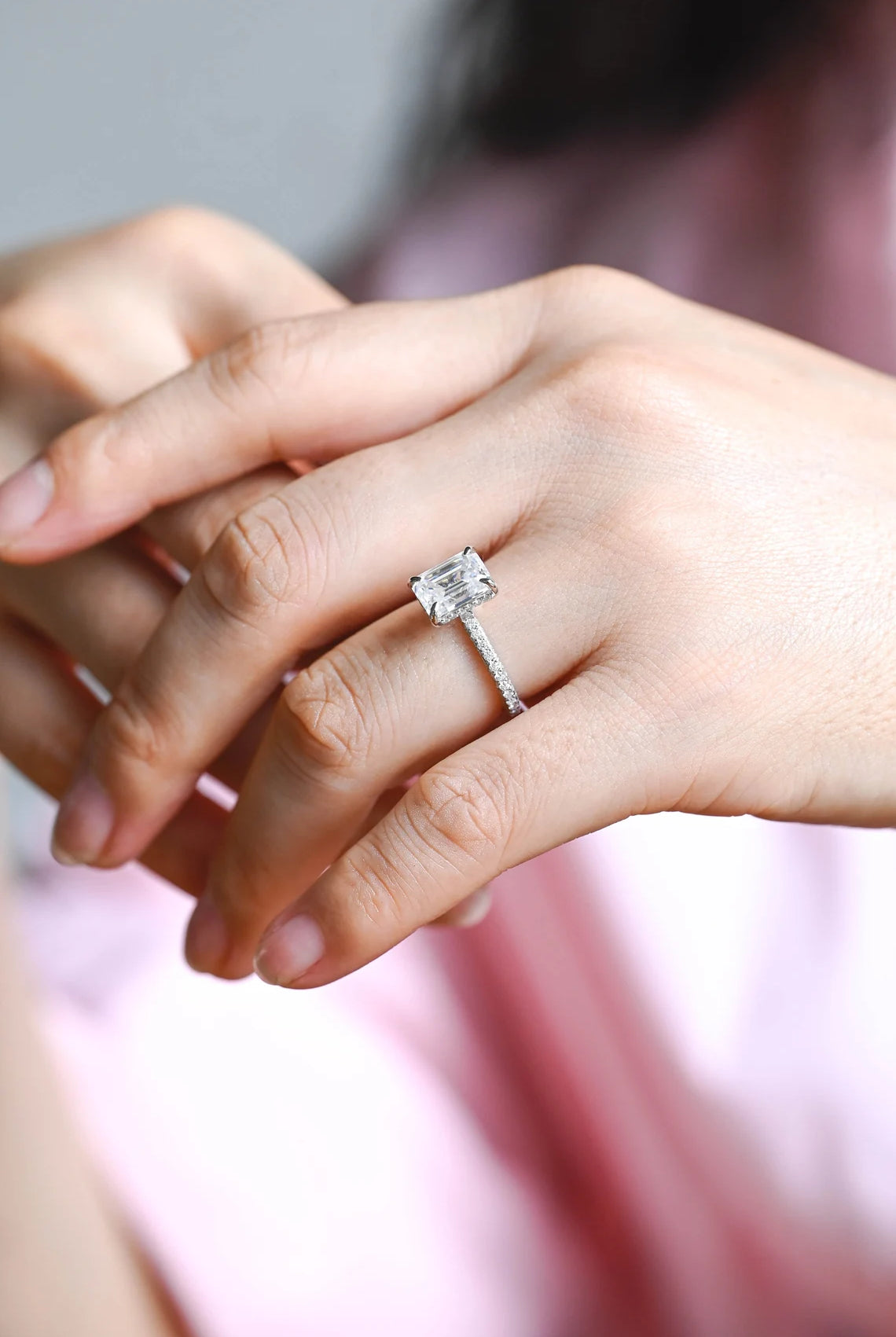 Women's Engagement Ring