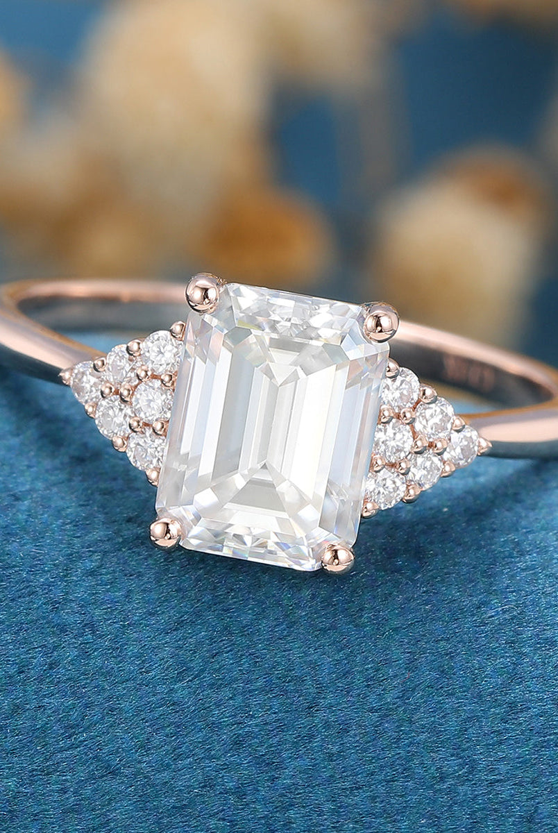 1-60-ct-emerald-shaped-moissanite-cluster-engagement-ring-7
