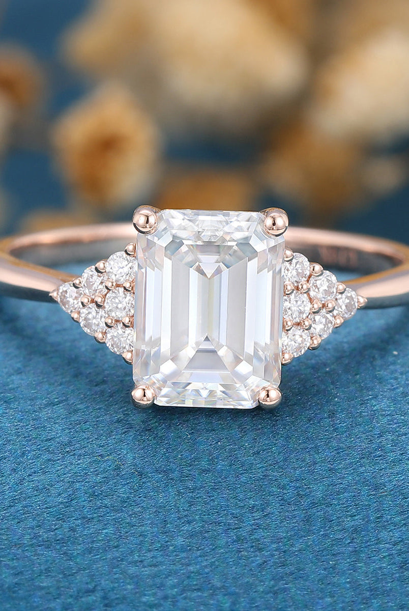 1-60-ct-emerald-shaped-moissanite-cluster-engagement-ring-5