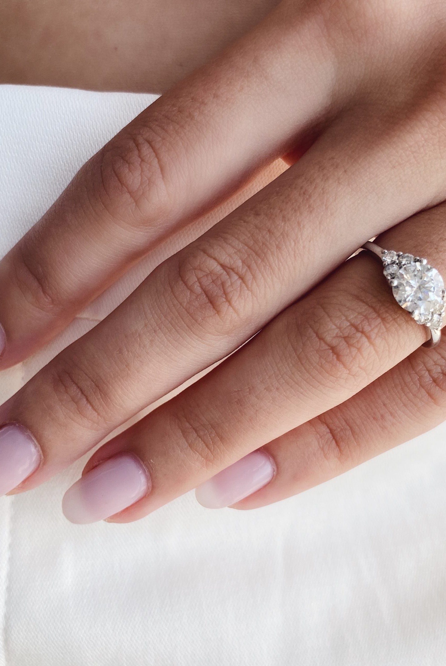 1.15CT Round Cluster Moissanite Diamond Solitaire Engagement Ring In Solid Gold