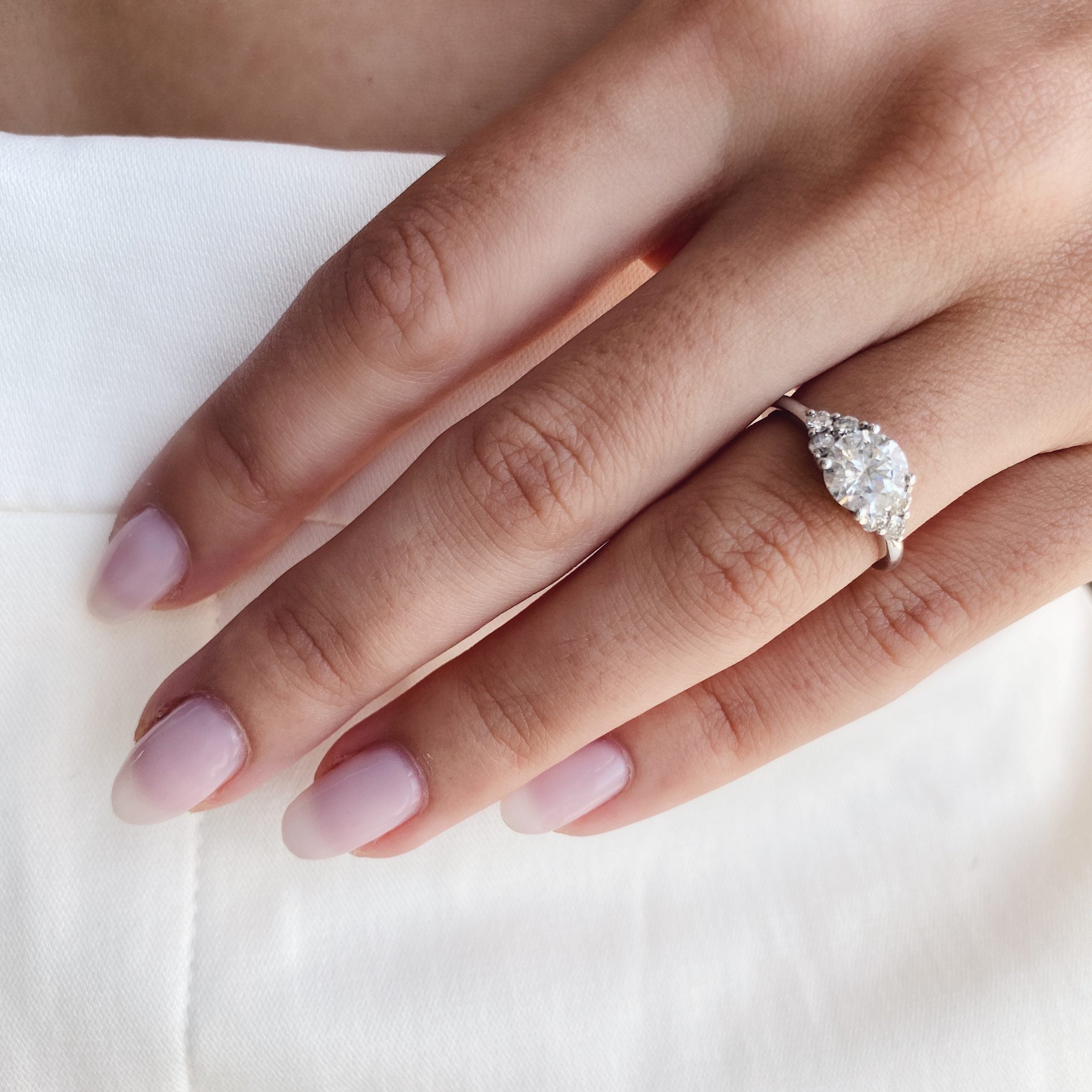 1.15CT Round Cluster Moissanite Diamond Solitaire Engagement Ring In Solid Gold