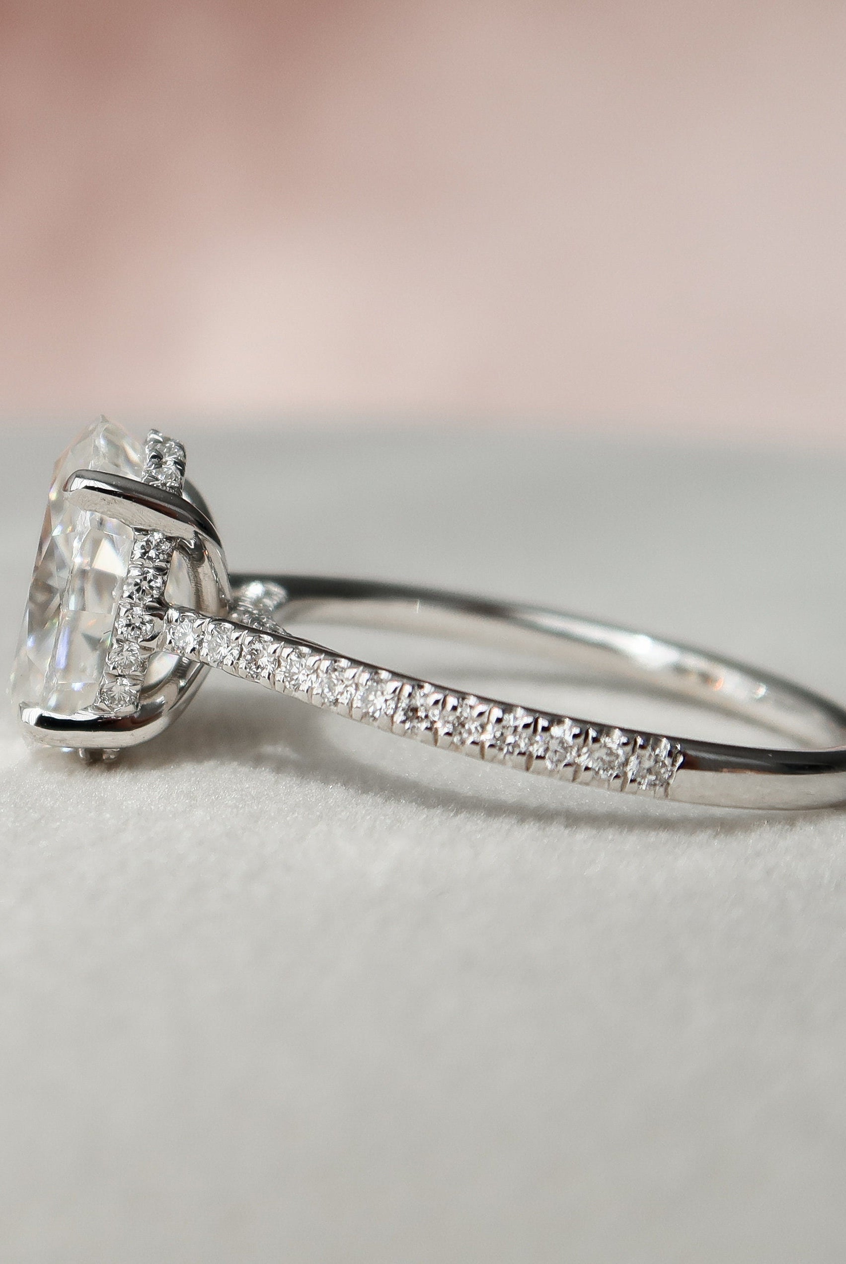 Luxury Moissanite Ring