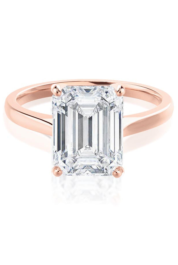 emerald-shaped-moissanite-solitaire-style-engagement-ring