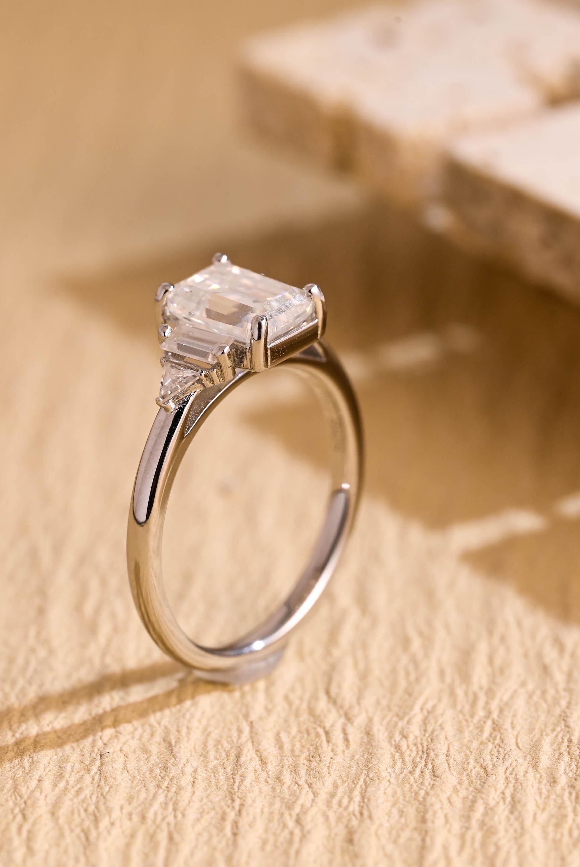 Luxury Moissanite Ring