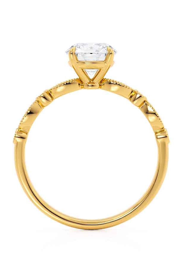 princess-shaped-moissanite-solitaire-style-engagement-ring