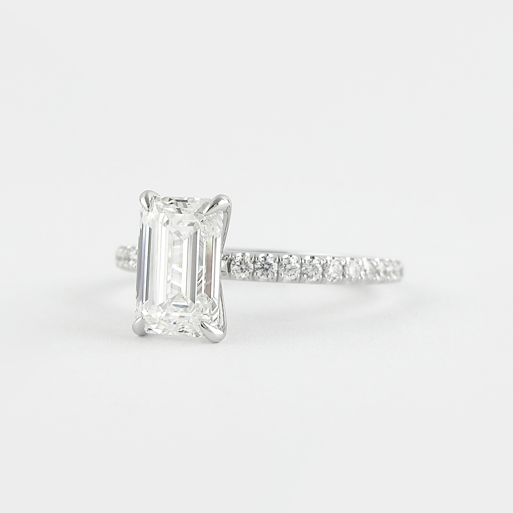 Moissanite jewelry set for Valentine's Day celebration gifts picks
