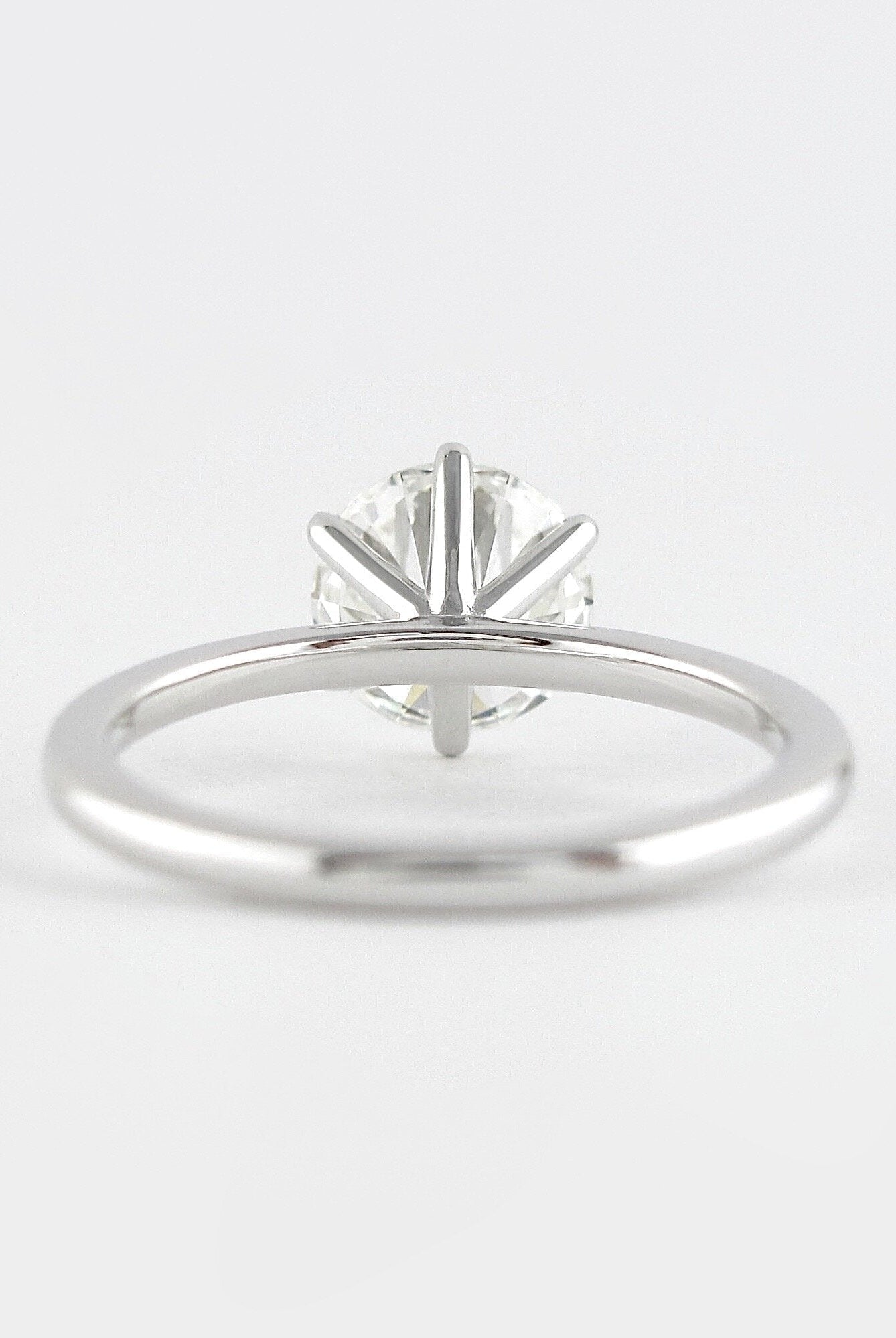 1.0CT Round Six Prong Moissanite Diamond Solitaire Engagement Ring For Women