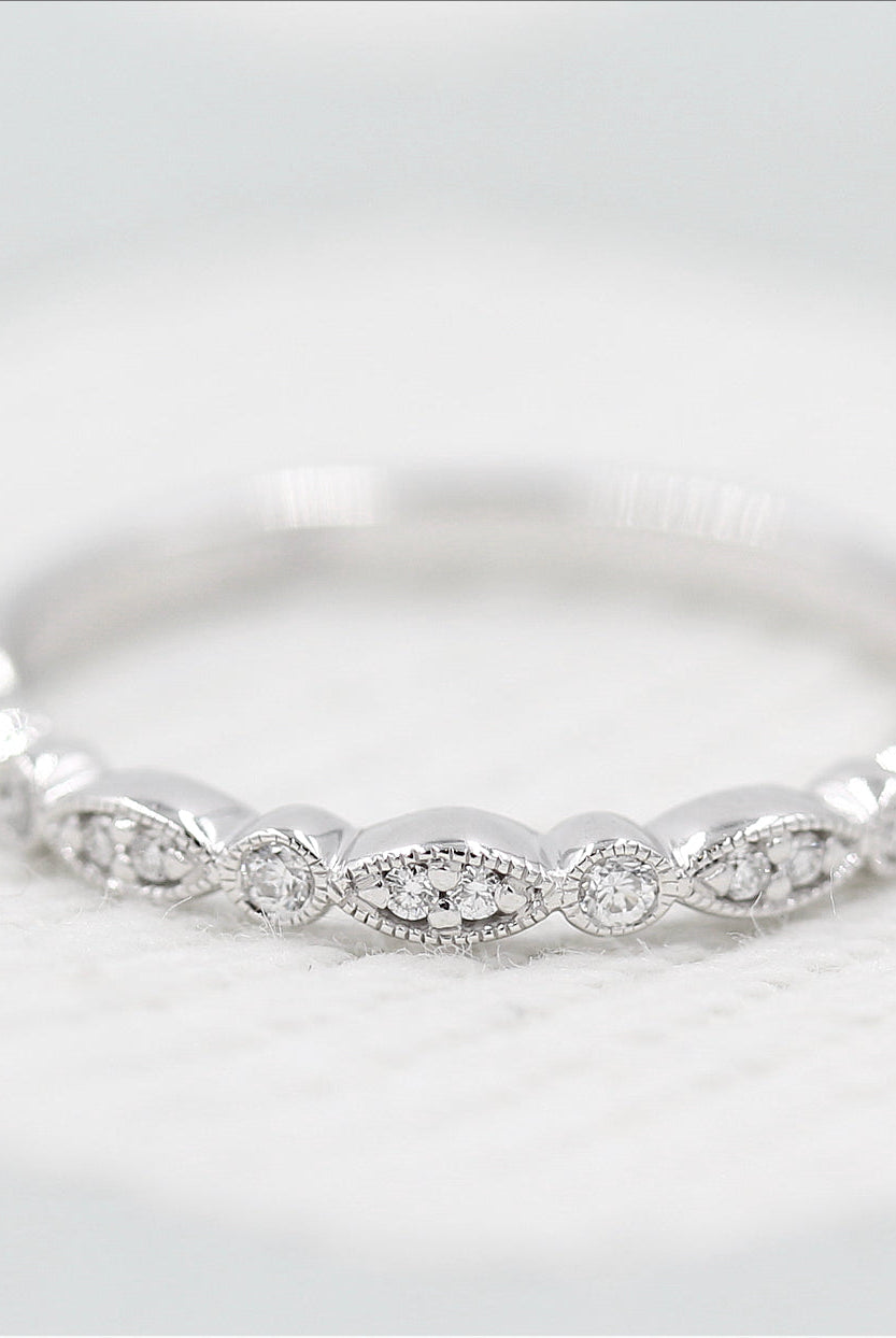 0-15-tcw-round-cut-milgrain-style-moissanite-wedding-band