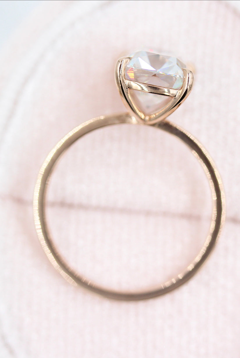 3.5CT Elongated Cushion Rose Cut Moissanite Diamond Solitaire Engagement Ring