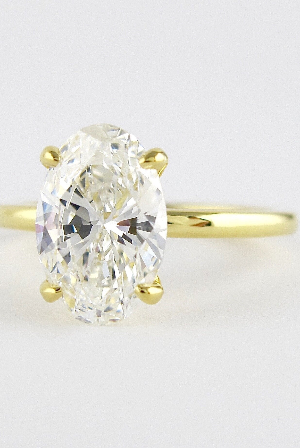 1.33CT Oval Solitaire Moissanite Diamond Four Prong Engagement Ring For Women