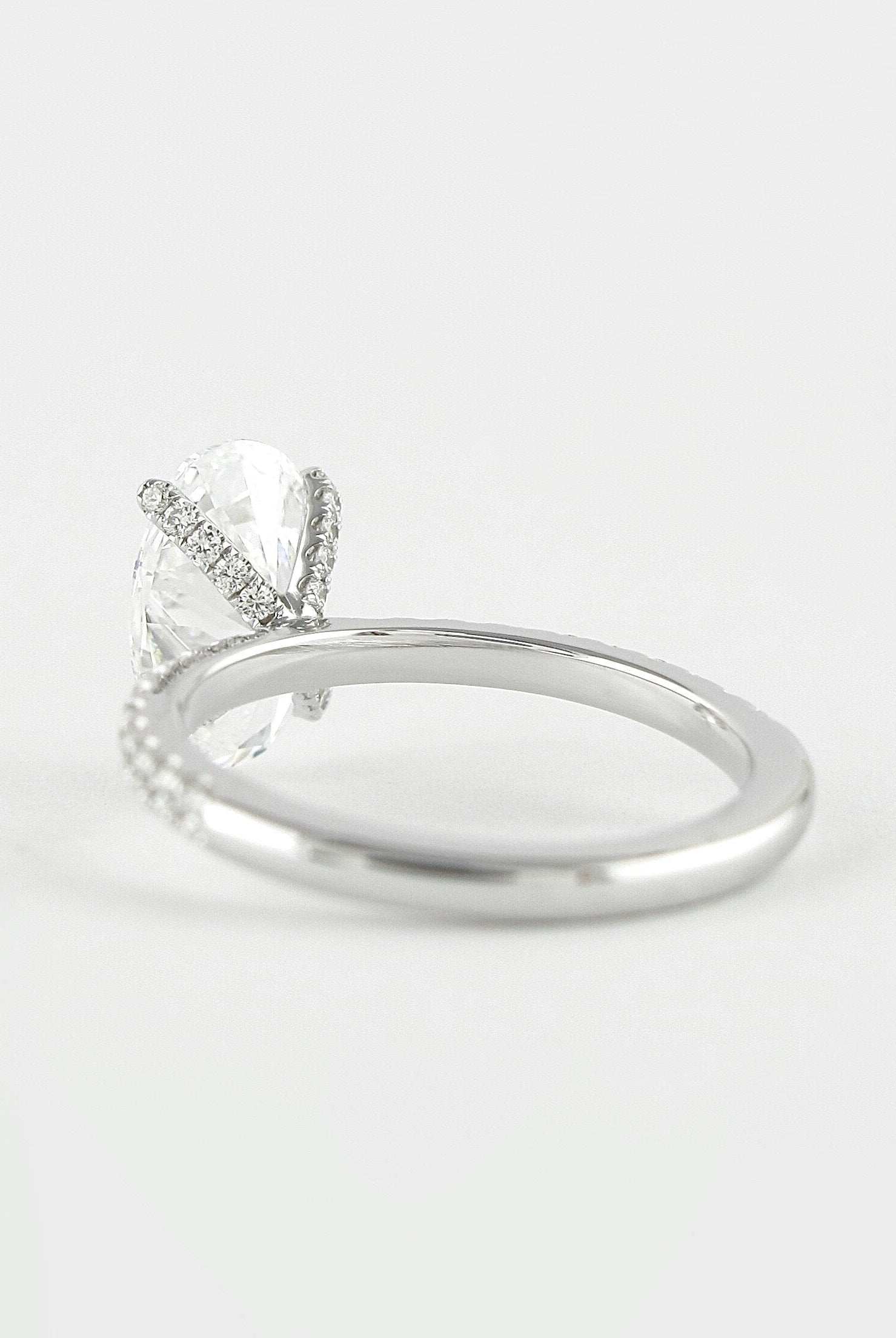 1.33CT Oval Four Prongs Moissanite Diamond Pave Engagement Ring For Women