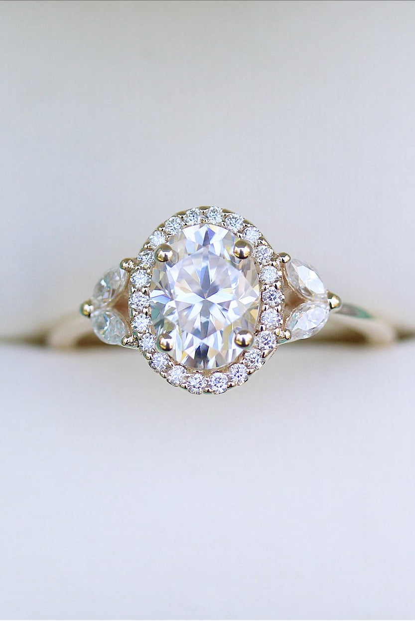 1.91CT Oval Cluster Moissanite Diamond Solitaire Engagement Ring
