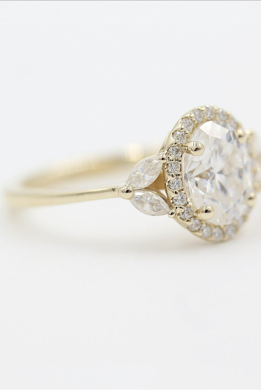 1.91CT Oval Cluster Moissanite Diamond Solitaire Engagement Ring