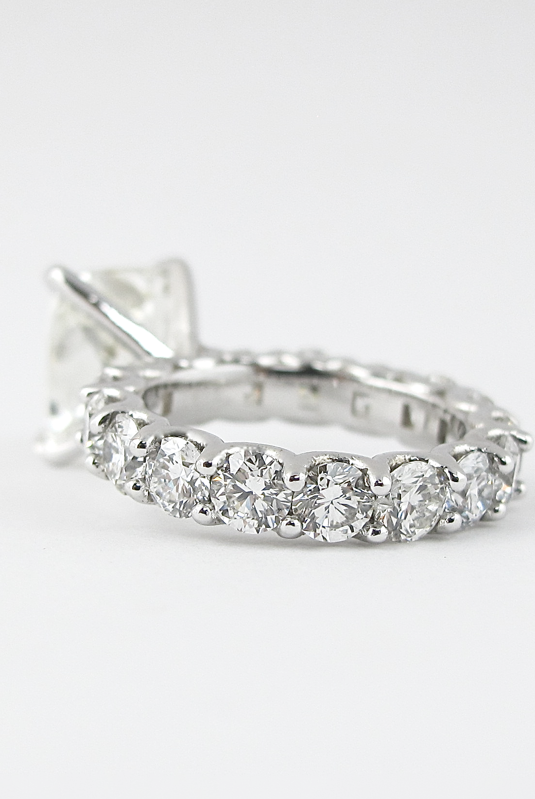 1.50CT Elongated Cushion Moissanite Diamond Pave Engagement Ring For Women