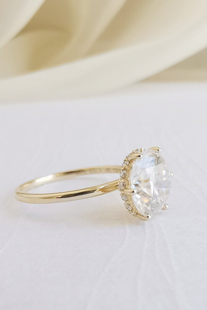 3-0-ct-round-shaped-moissanoite-hidden-halo-engagement-ring