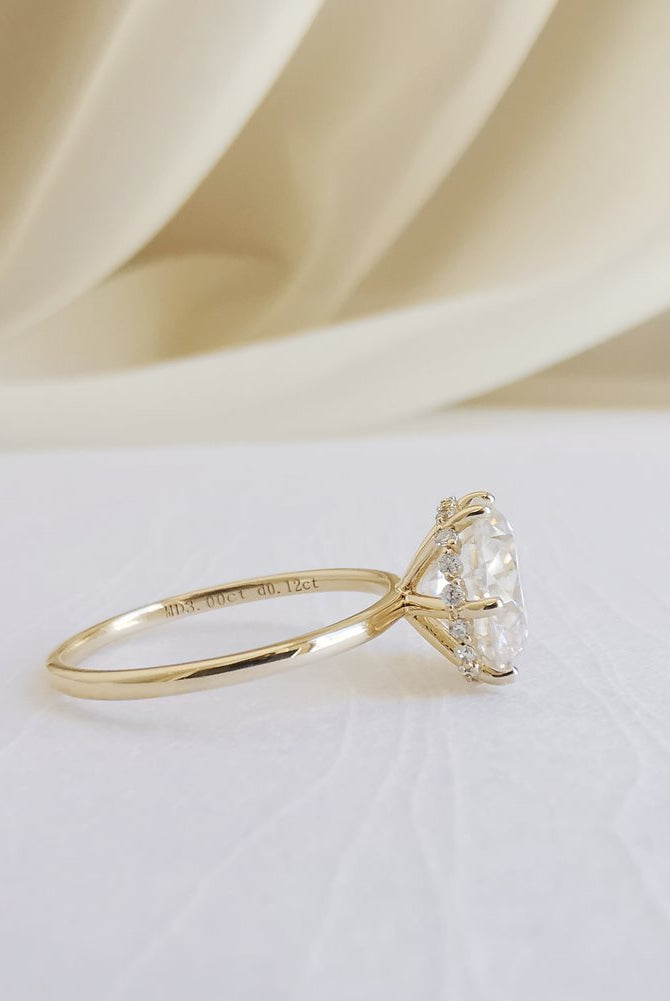 3-0-ct-round-shaped-moissanoite-hidden-halo-engagement-ring