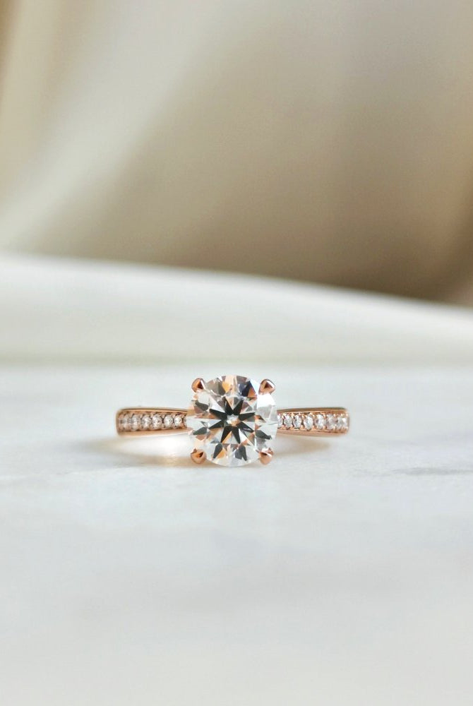 2-50-ct-round-shaped-moissanite-pave-setting-engagement-ring