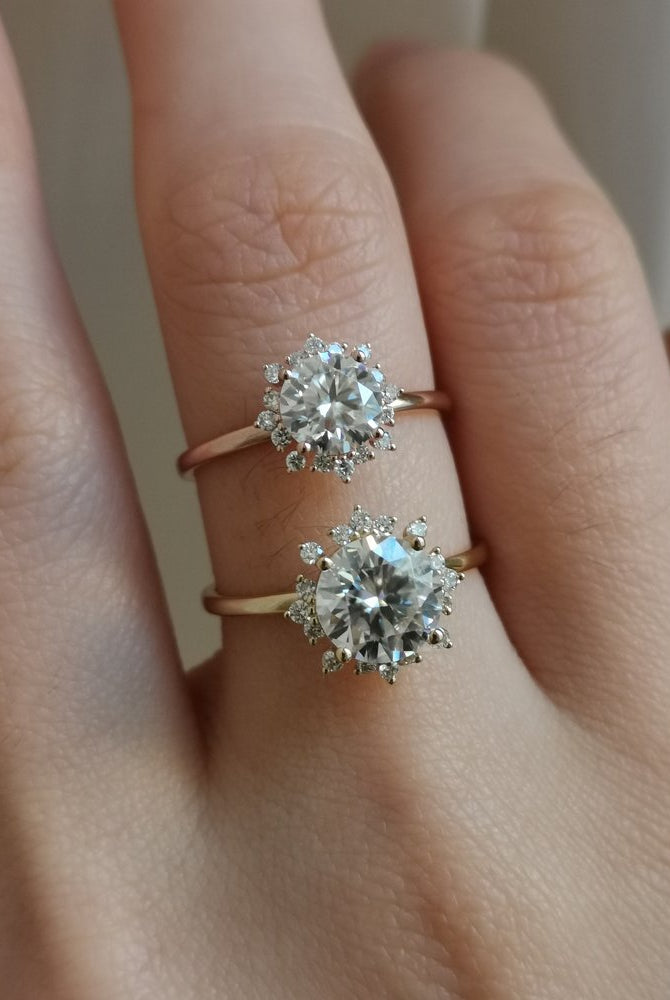 0-80-ct-round-shaped-cluster-halo-engagement-ring