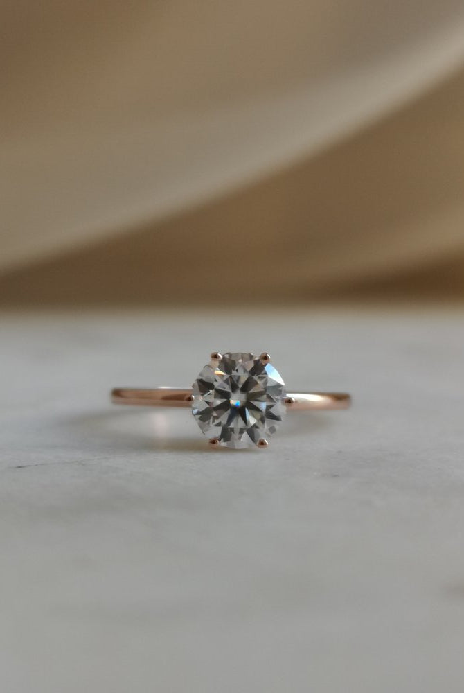 3-0-ct-round-shaped-moissanoite-hidden-halo-engagement-ring