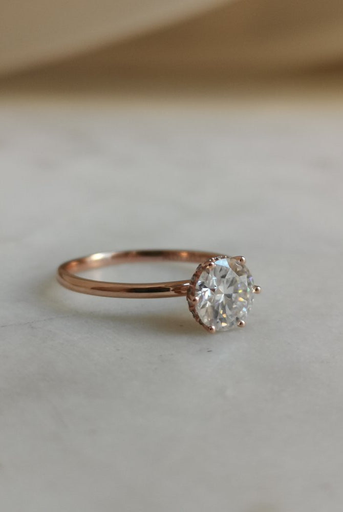 3-0-ct-round-shaped-moissanoite-hidden-halo-engagement-ring