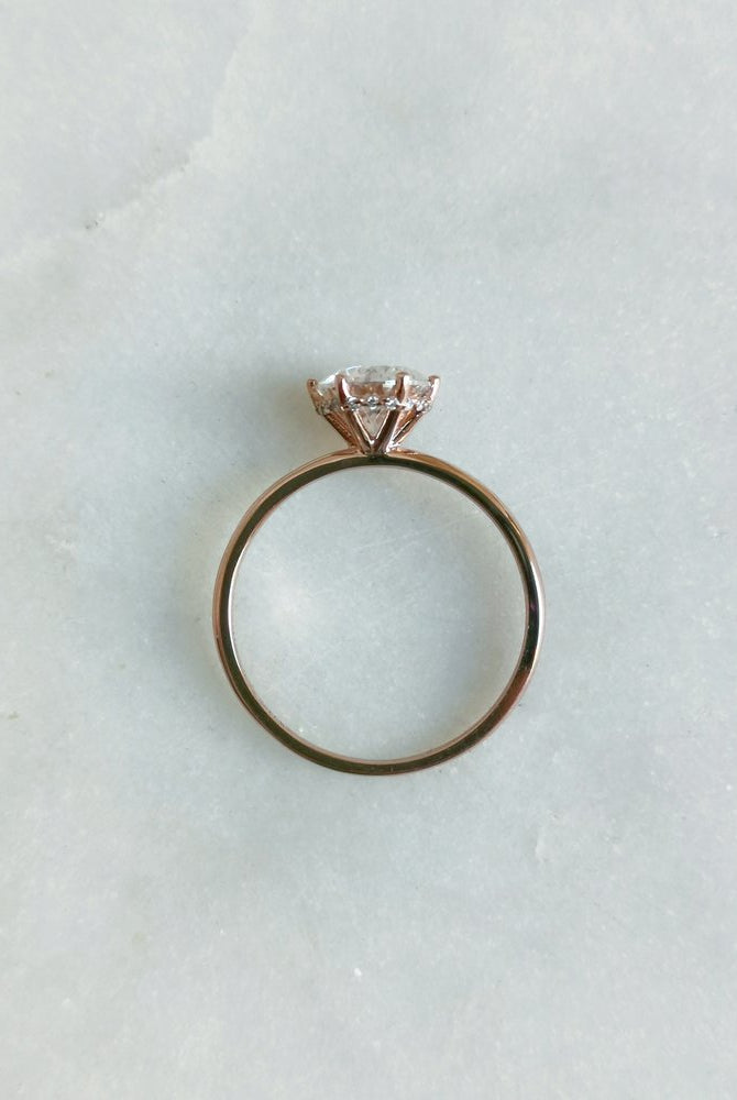 3-0-ct-round-shaped-moissanoite-hidden-halo-engagement-ring