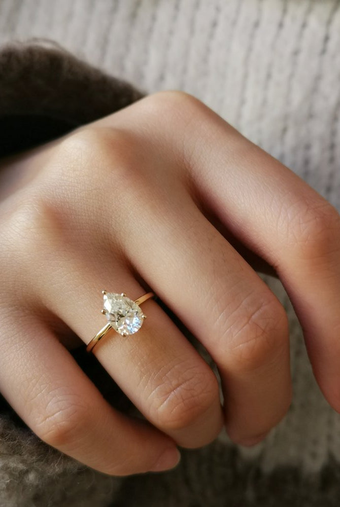 1-36-ct-pear-shaped-moissanite-solitaire-engagement-ring