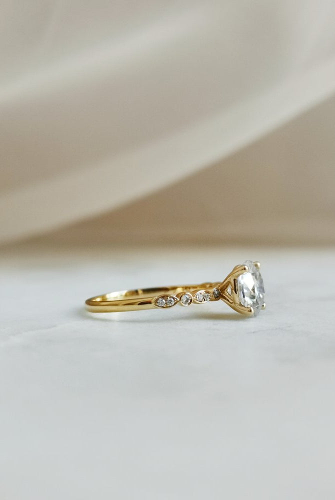 1-20-ct-round-shaped-moissanite-pave-setting-engagement-ring-3