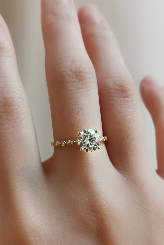 1-20-ct-round-shaped-moissanite-pave-setting-engagement-ring-7