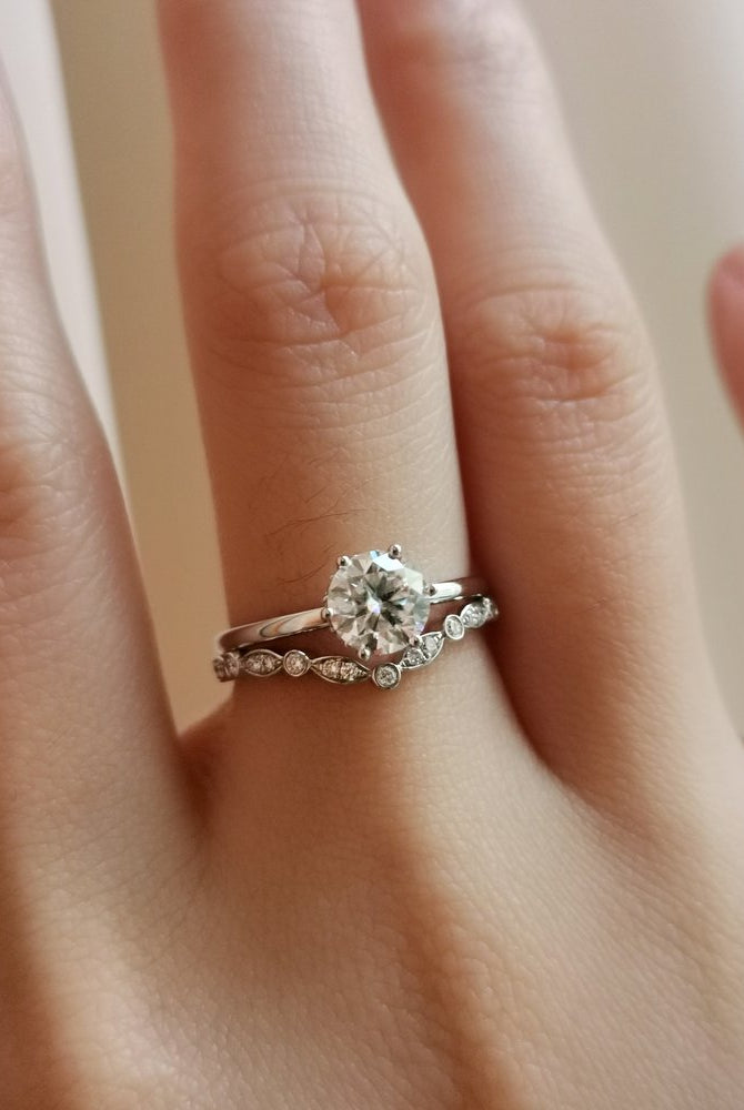 3-0-ct-round-shaped-moissanoite-hidden-halo-engagement-ring
