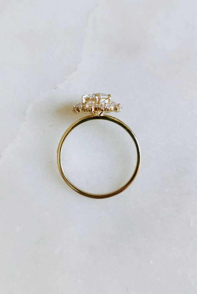 1-0-ct-round-shaped-moissanite-halo-engagement-ring-5