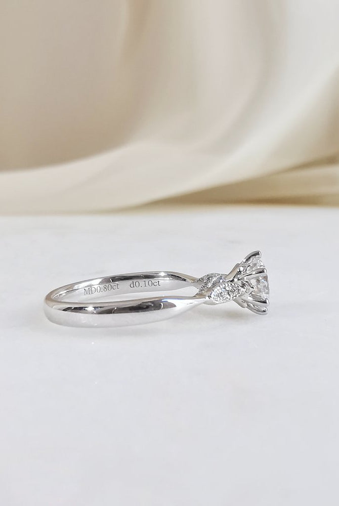 0-80-ct-round-shaped-moissanite-solitaire-engagement-ring