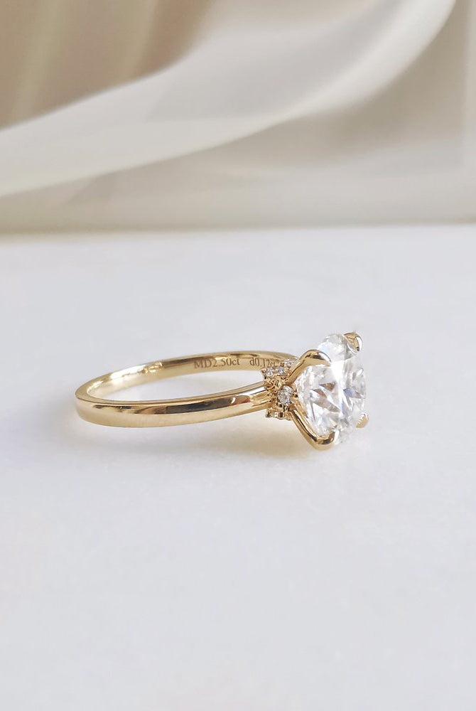 2-50-ct-round-shaped-moissanite-solitaire-engagement-ring-2