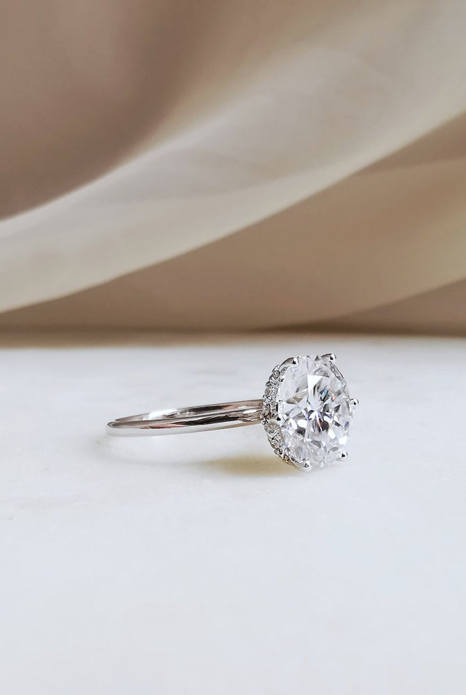 3-0-ct-round-shaped-moissanoite-hidden-halo-engagement-ring