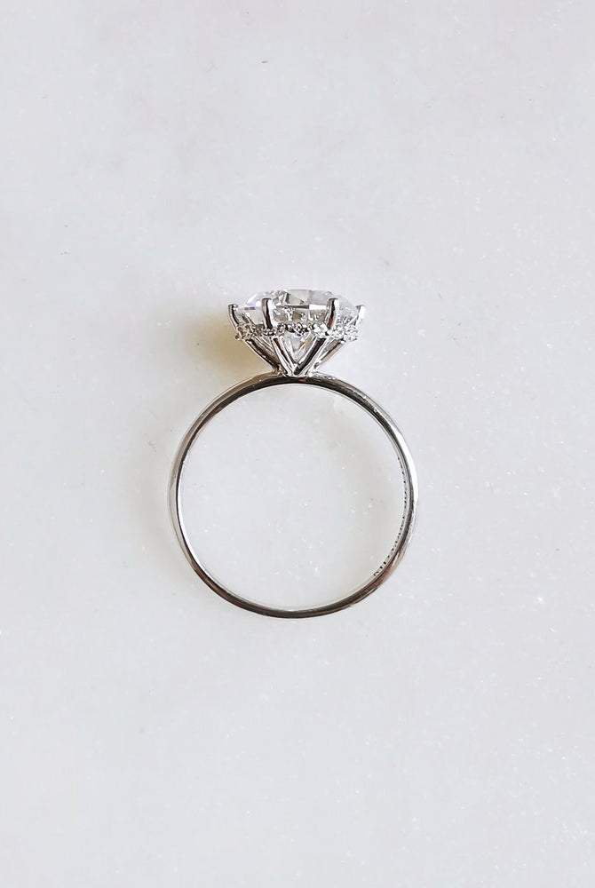 3-0-ct-round-shaped-moissanoite-hidden-halo-engagement-ring