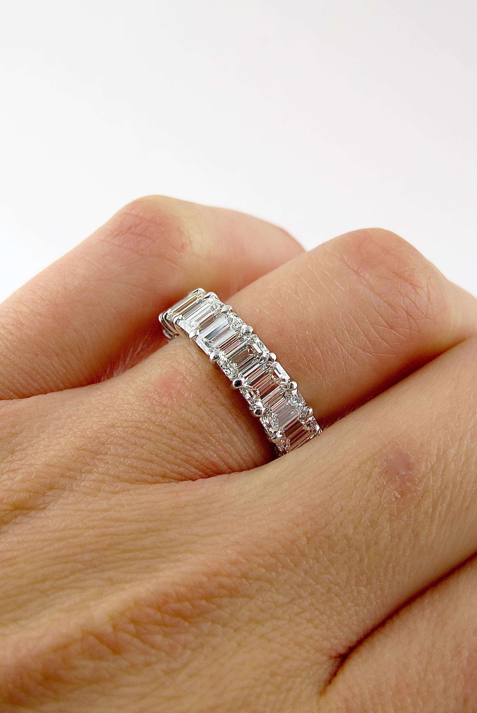5-5-ct-emerald-cut-full-eternity-moissanite-wedding-band