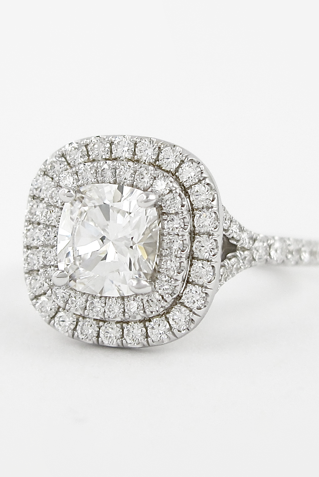 0.95CT Cathedral Set Cushion Moissanite Diamond Double Halo Engagement Ring