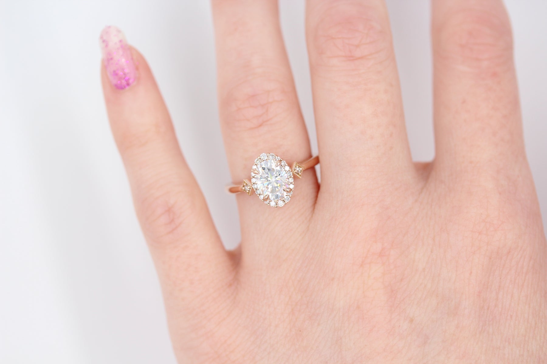 Vintage oval moissanite engagement rings
