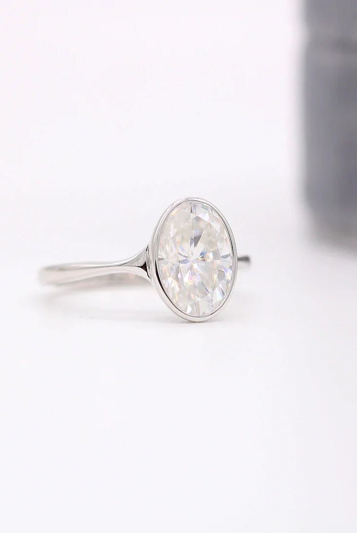 Moissanite wedding jewelry for luxury beach wedding
