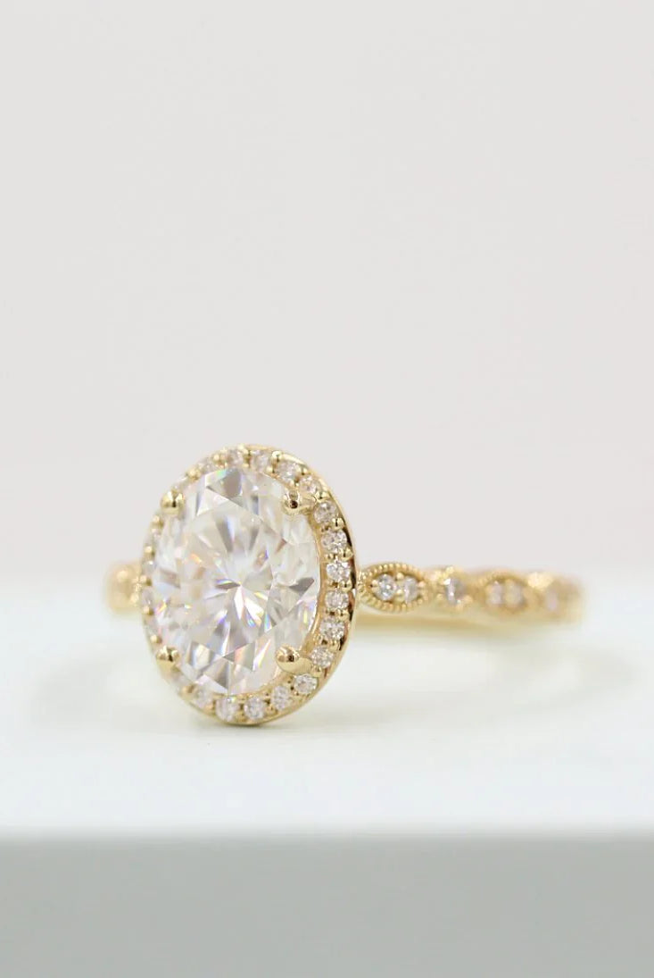 Moissanite wedding jewelry for budget wedding