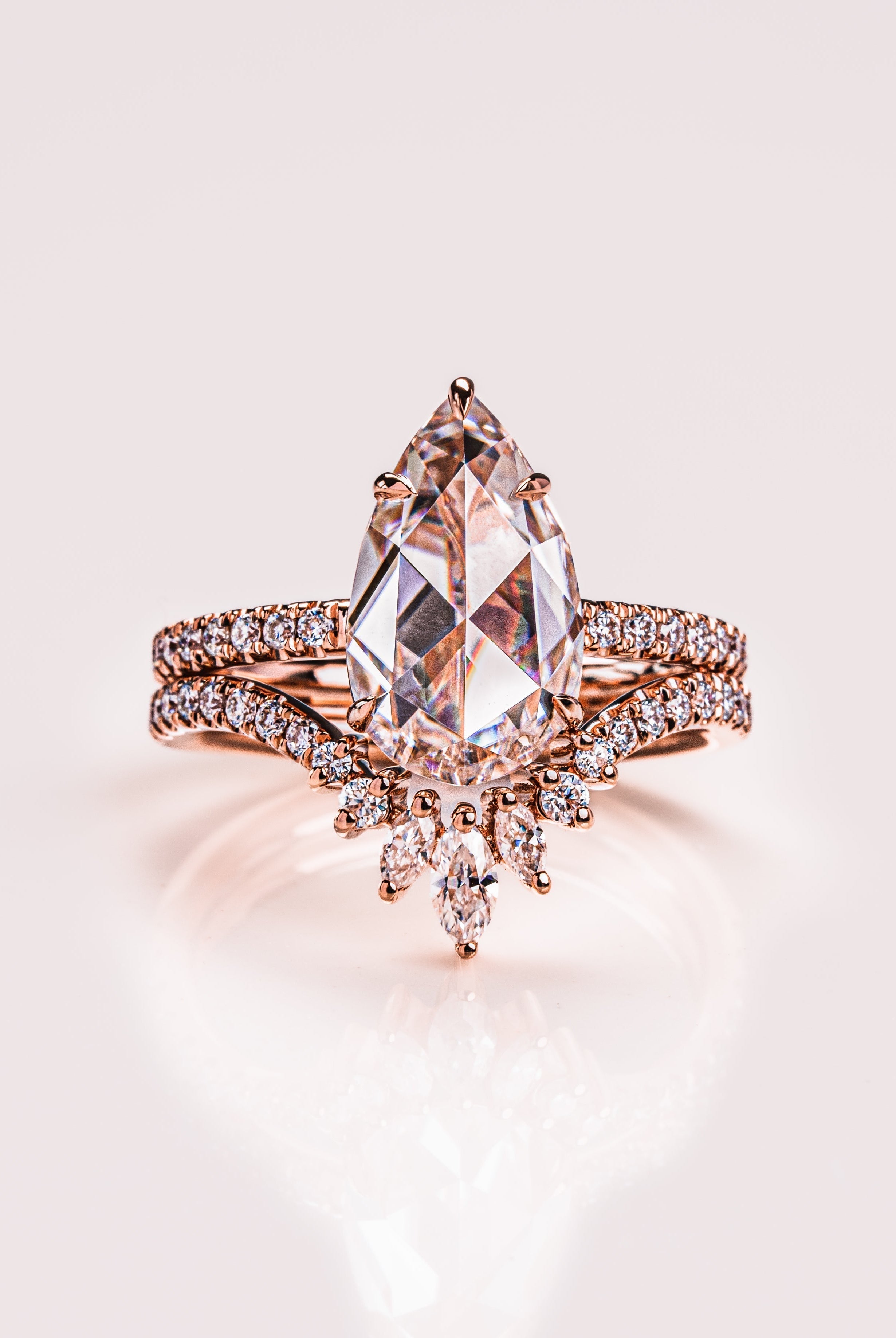 pear-cut-moissanite-solitaire-bridal-ring-set